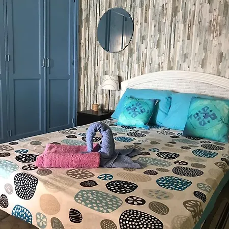 Bed & Sea -